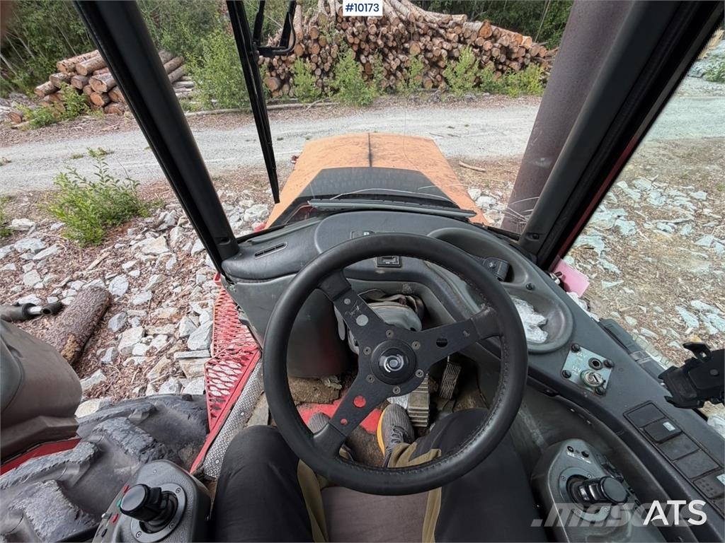 Valmet 890.1 Kuormatraktorinosturit