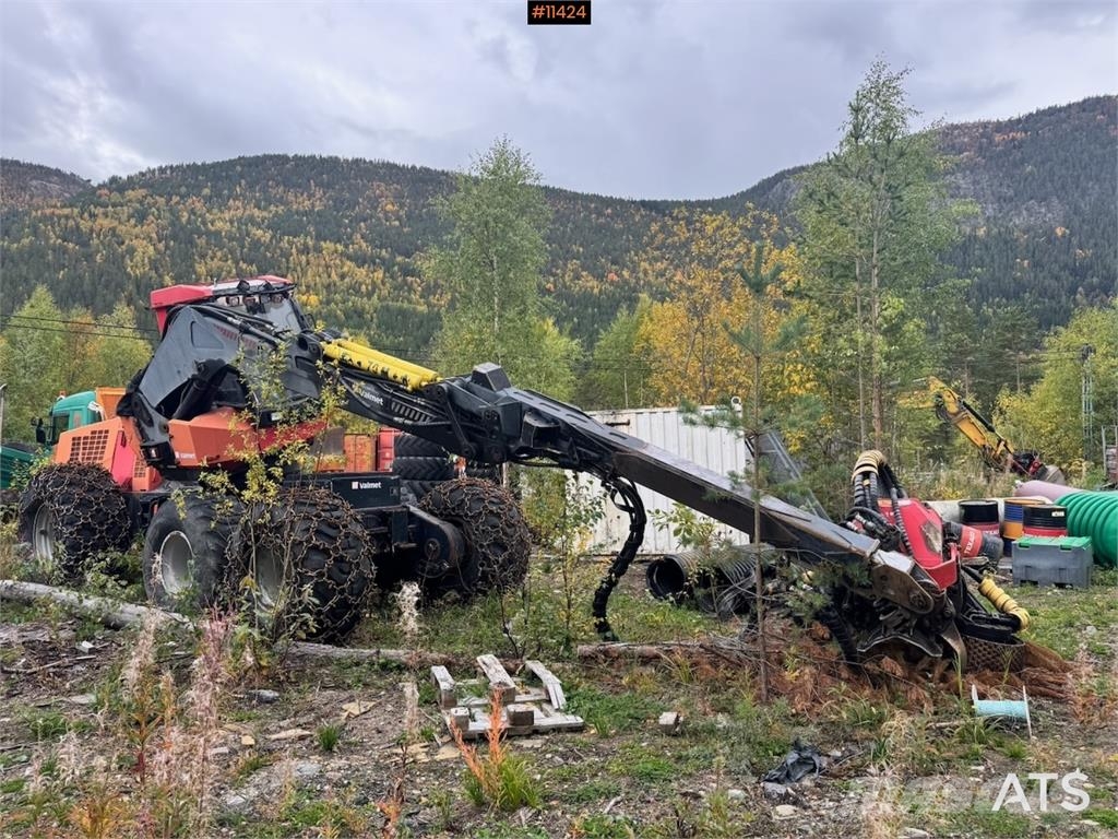 Valmet 941 Harvesters