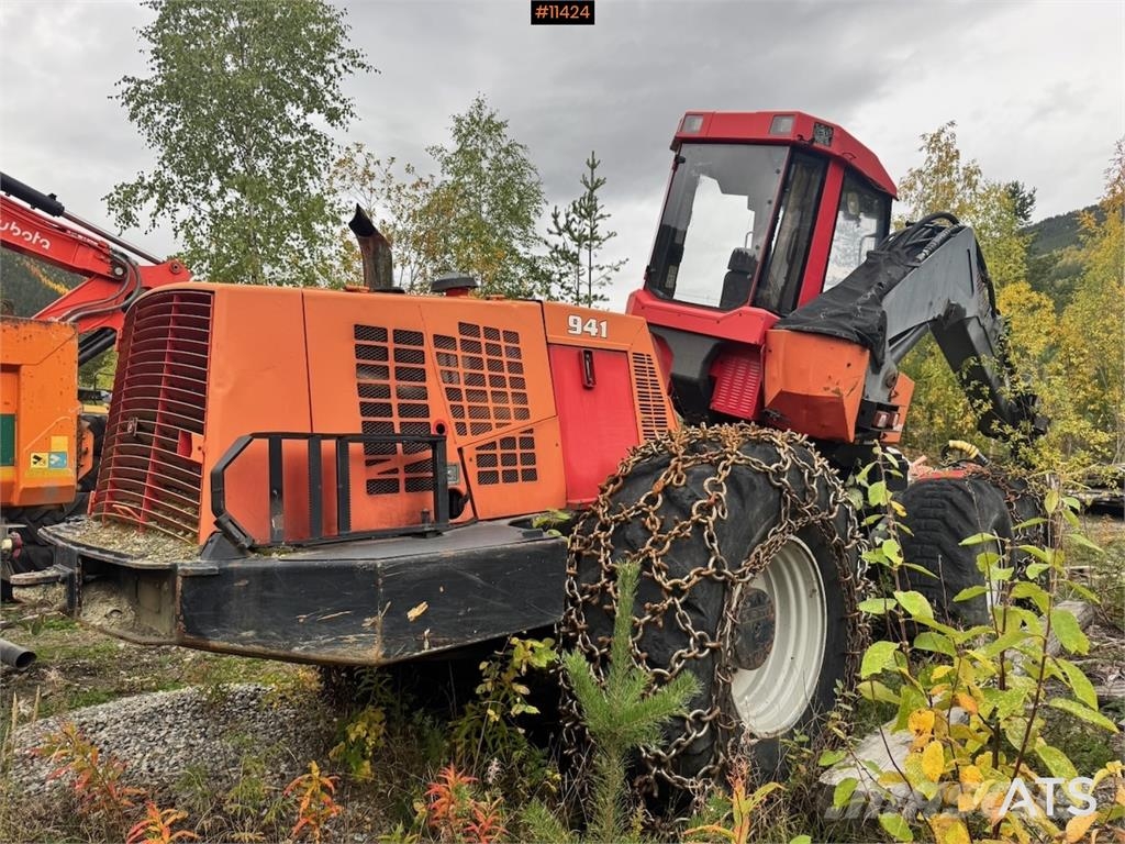 Valmet 941 Harvesters