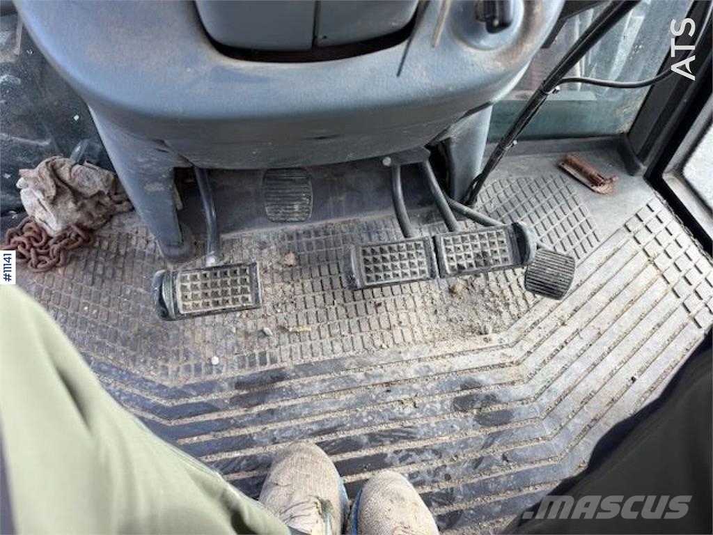 Valtra 6550-4 Traktorok