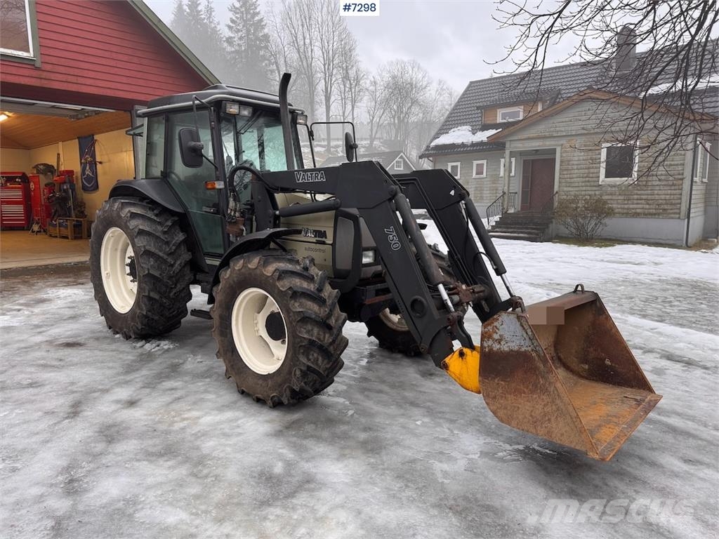 Valtra 900