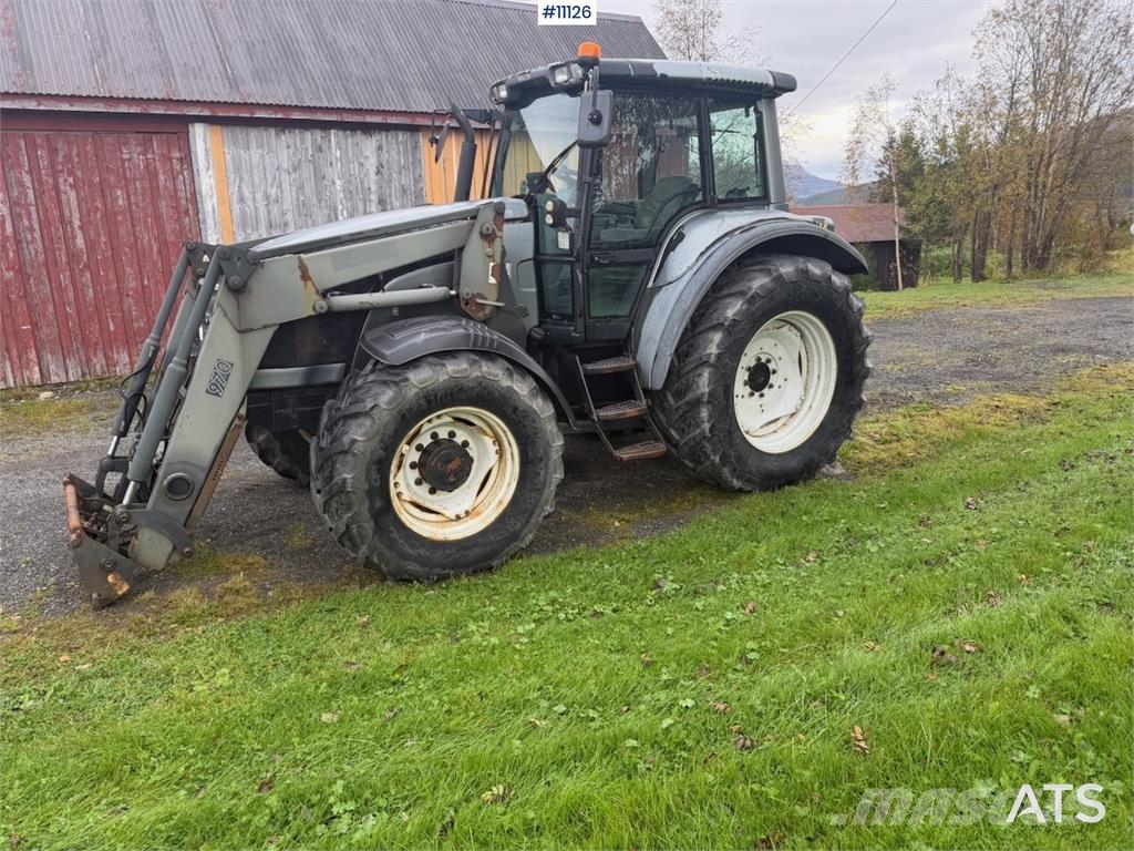 Valtra M130-4 曳引機