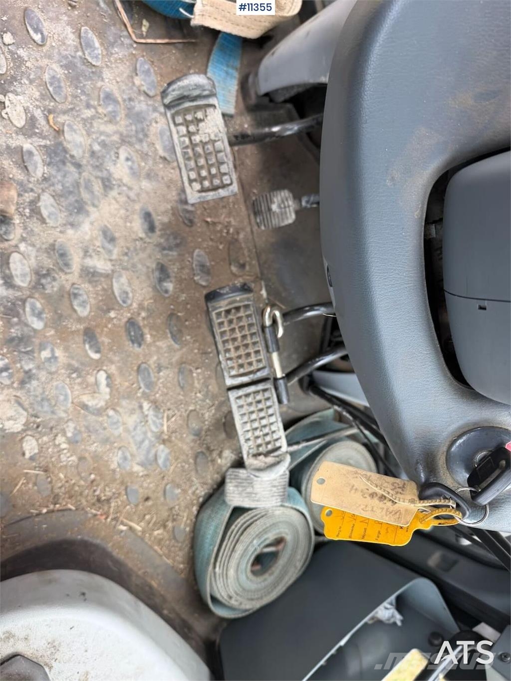Valtra N 103 الجرارات