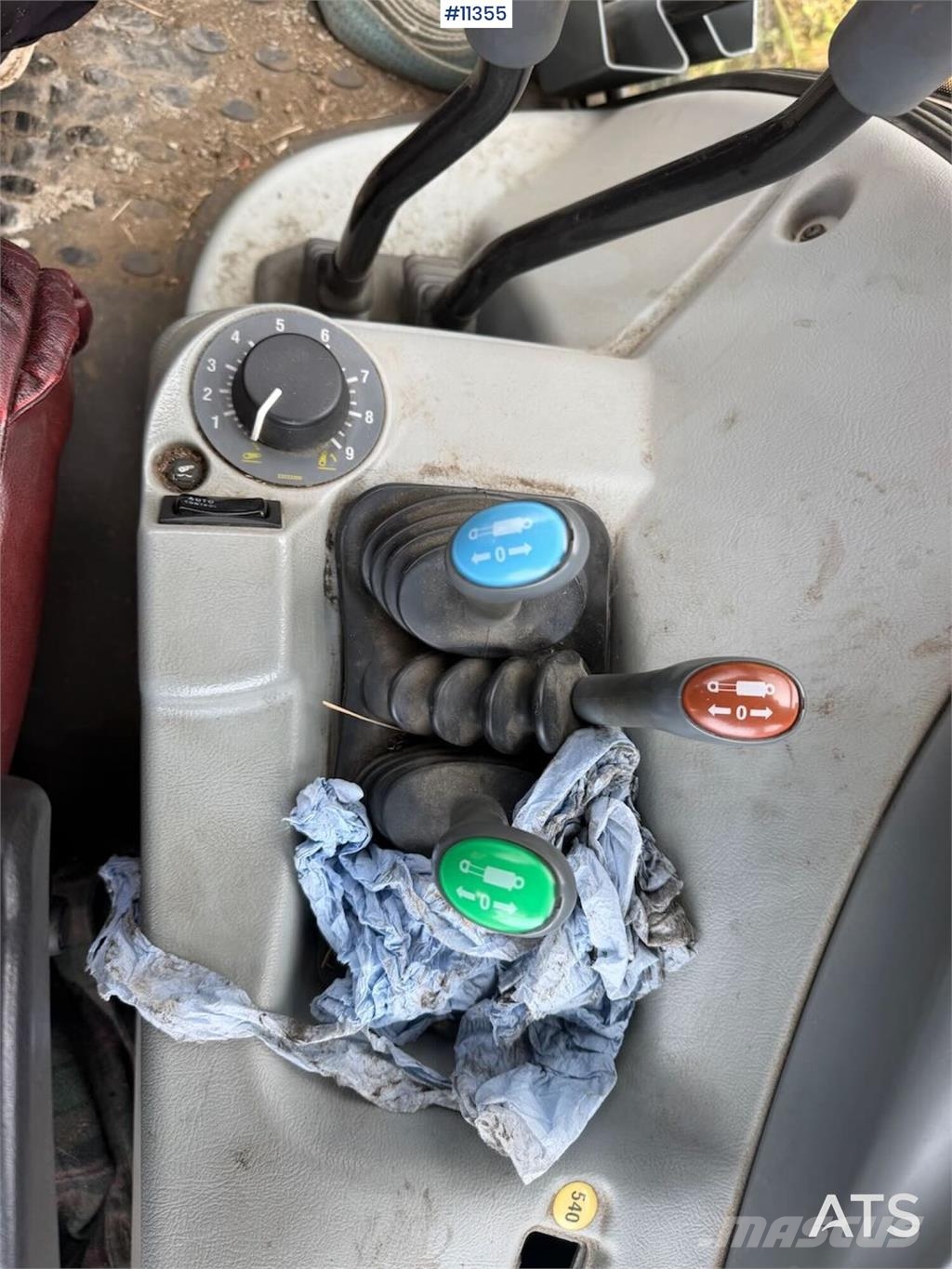 Valtra N 103 الجرارات