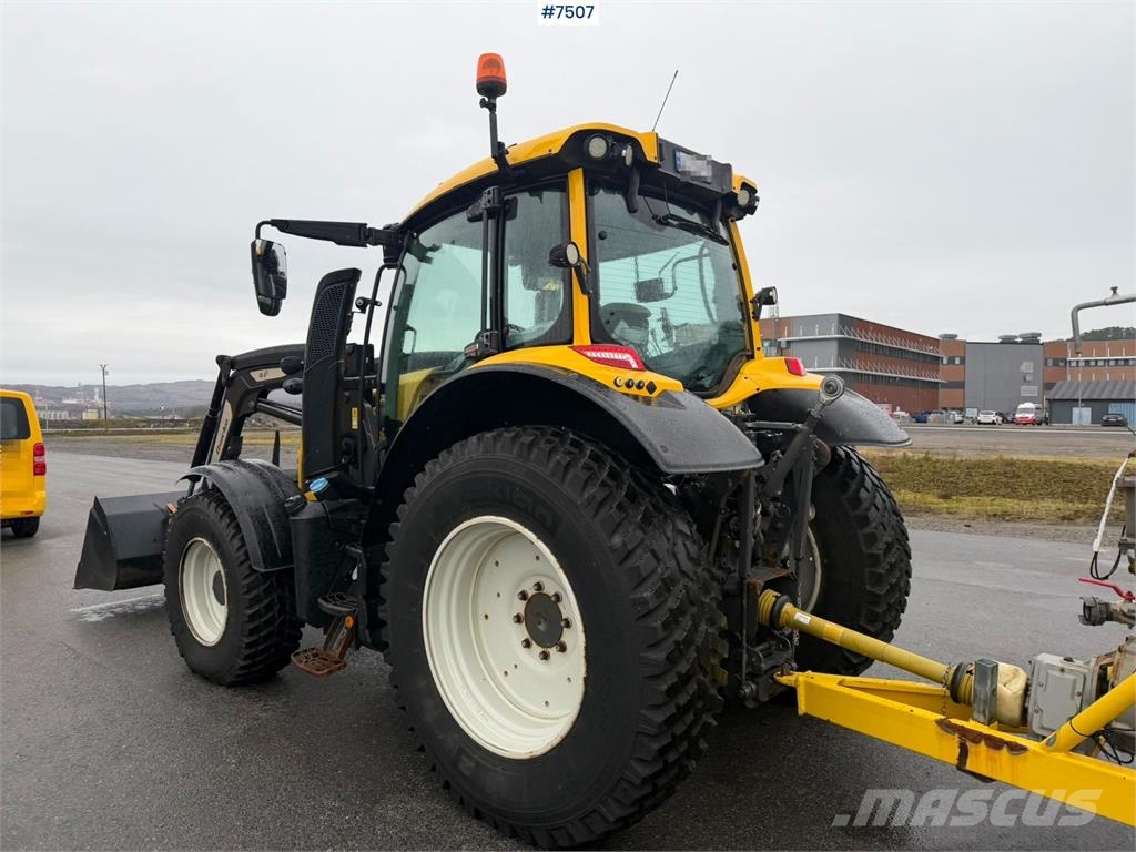 Valtra N104