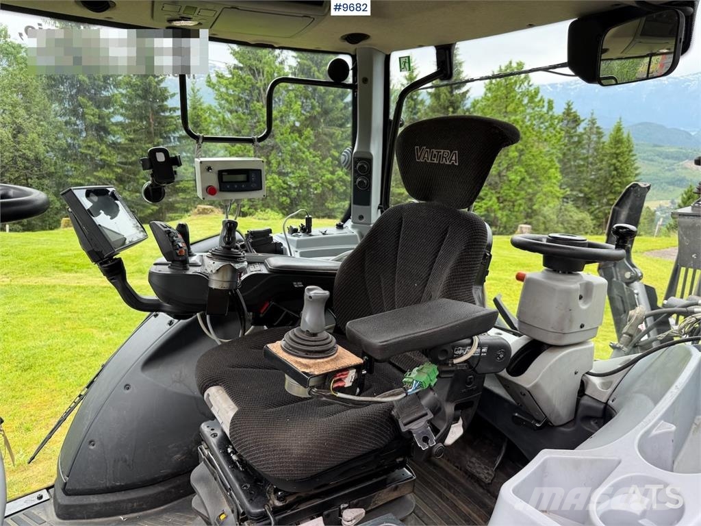Valtra N154E Direct 拖拉机/农用车