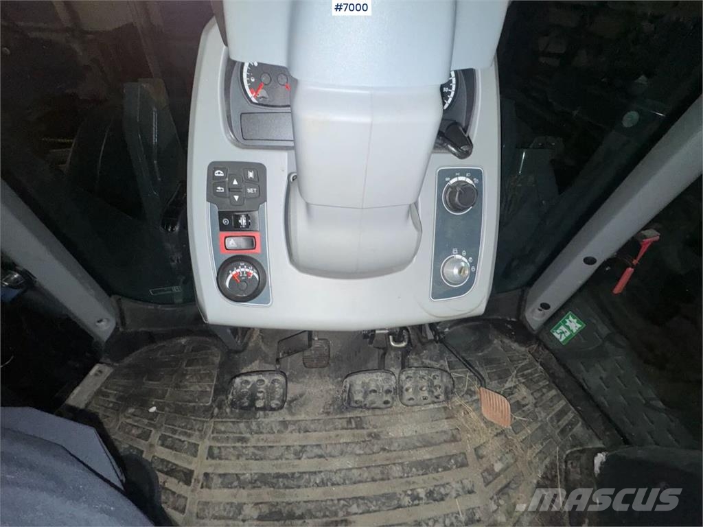 Valtra N174 Трактори