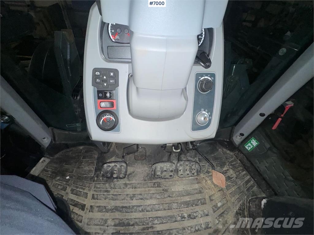 Valtra N174 Трактори
