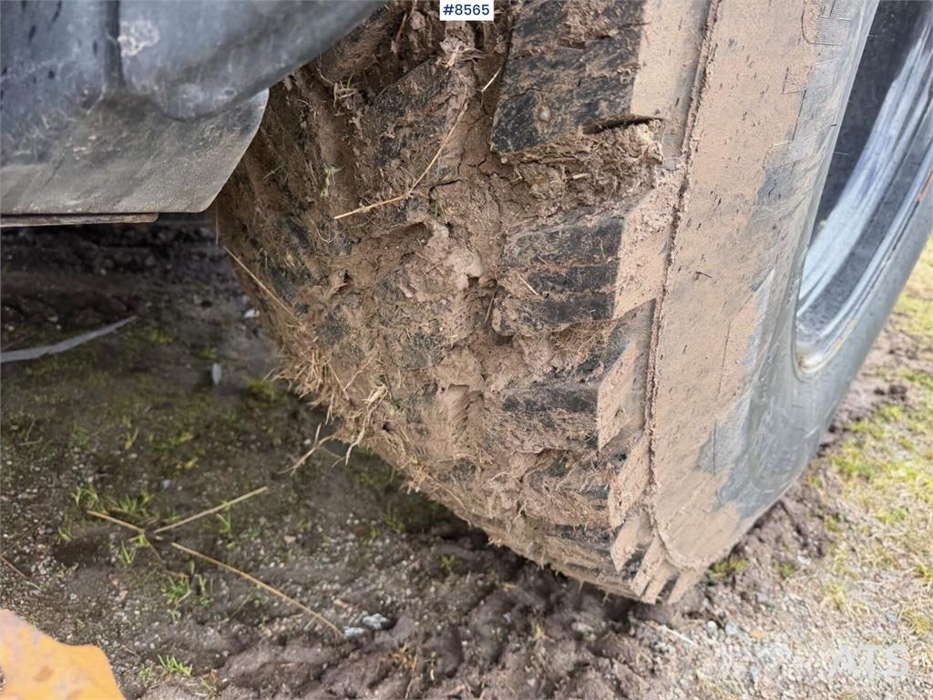 Valtra N174 拖拉机/农用车