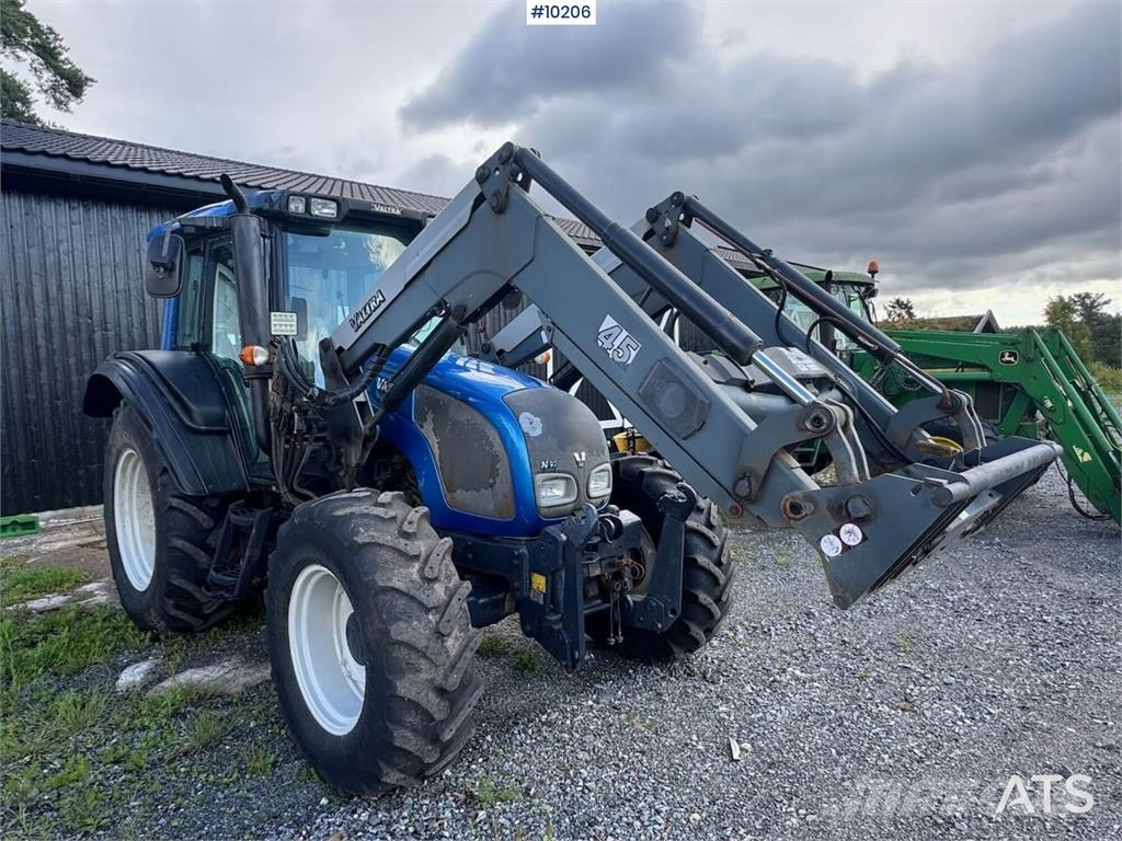 Valtra N92 Traktory