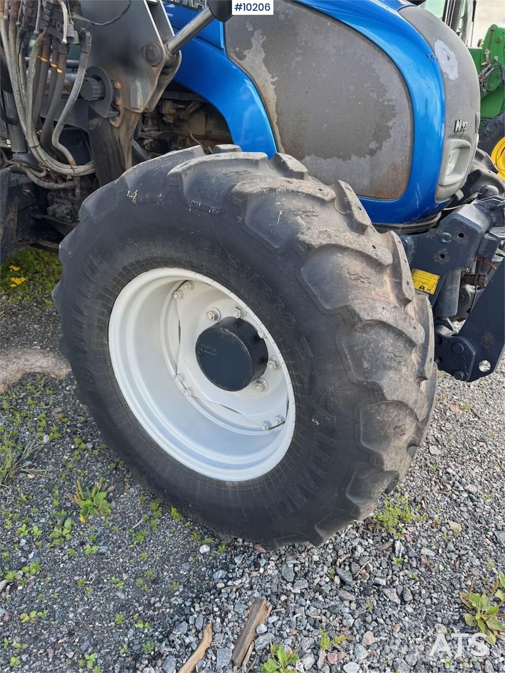 Valtra N92 Traktory