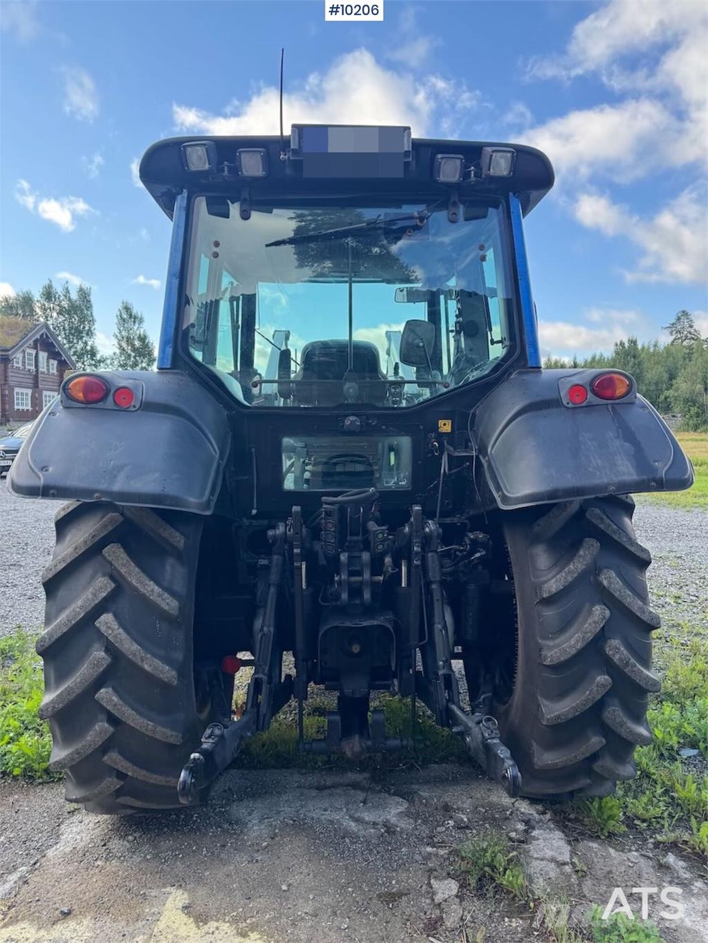 Valtra N92 Traktory