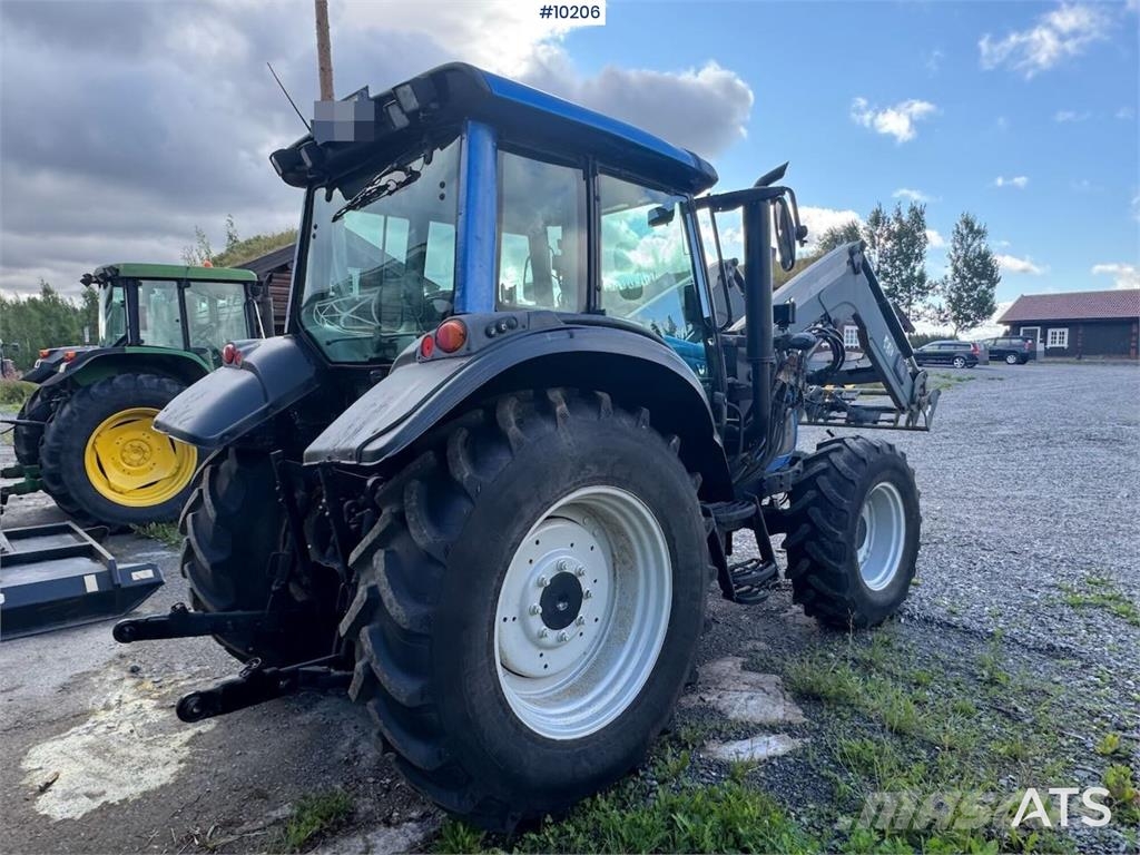 Valtra N92 Traktory