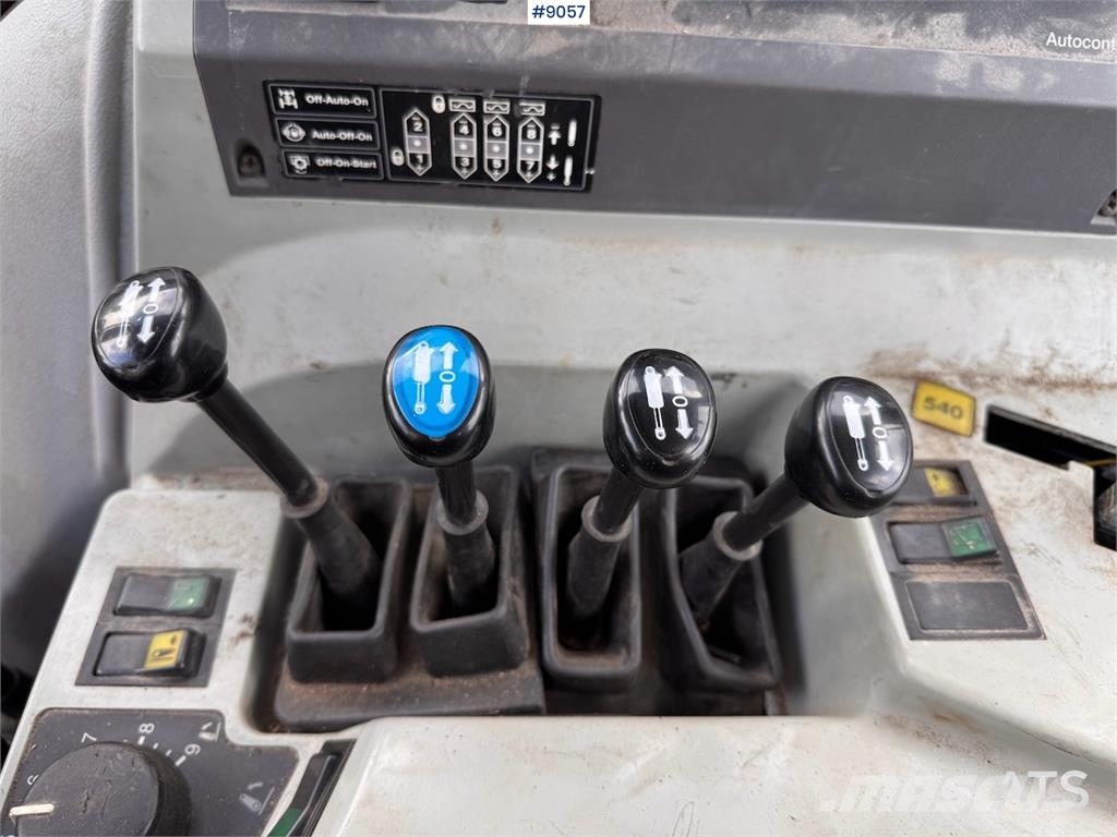 Valtra Valmet 6400 Turbo الجرارات