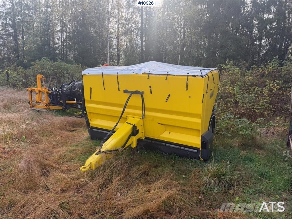 Vama Strøvogn Snežne deske in plugi