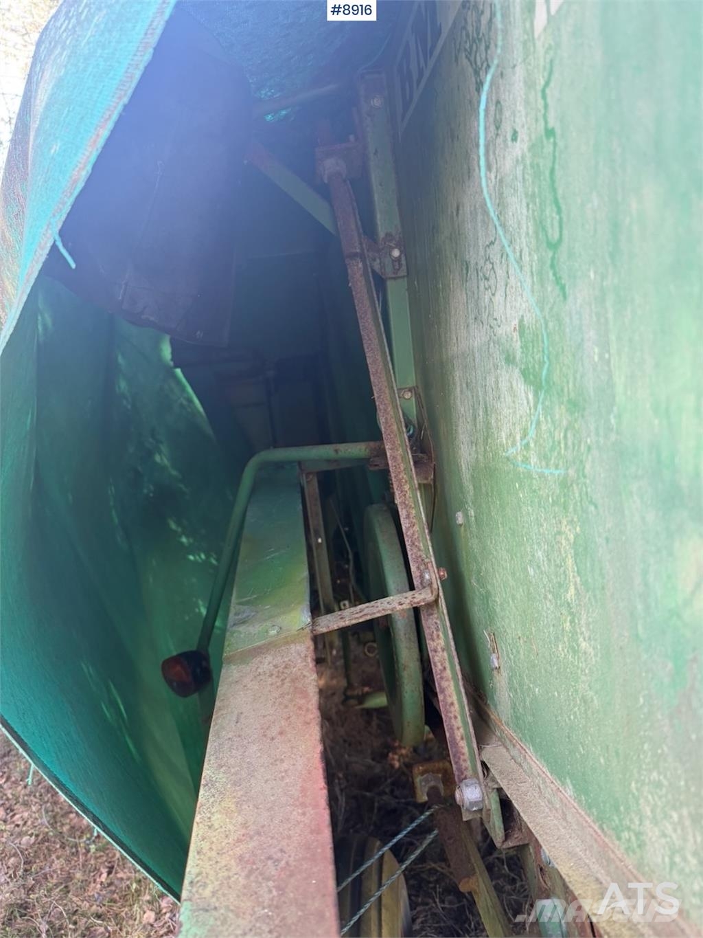 Volvo Aktiv 800 BM Tresker حصادات