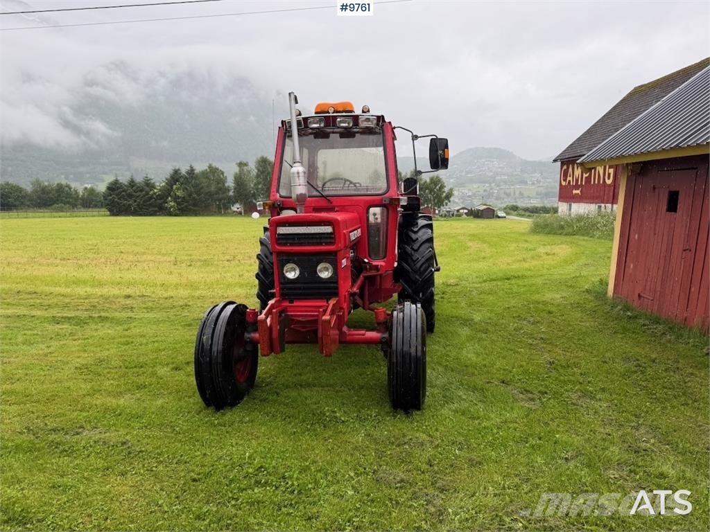 Volvo BM 2204 الجرارات