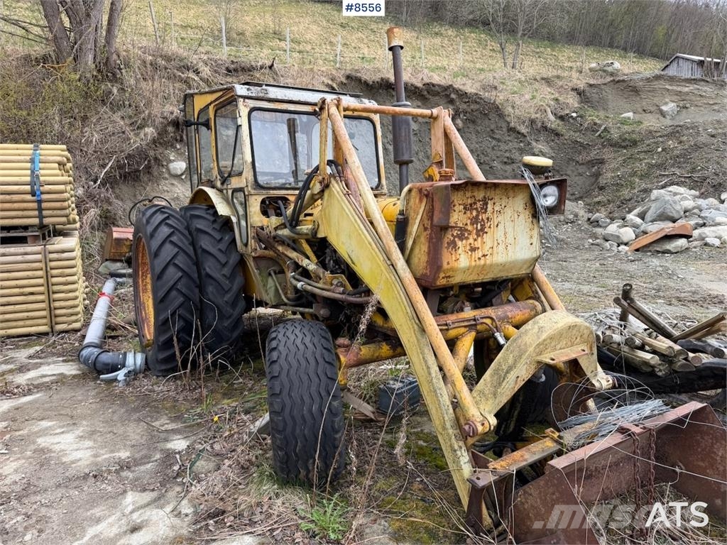 Volvo BM 400 Traktorgraver Traktoriai