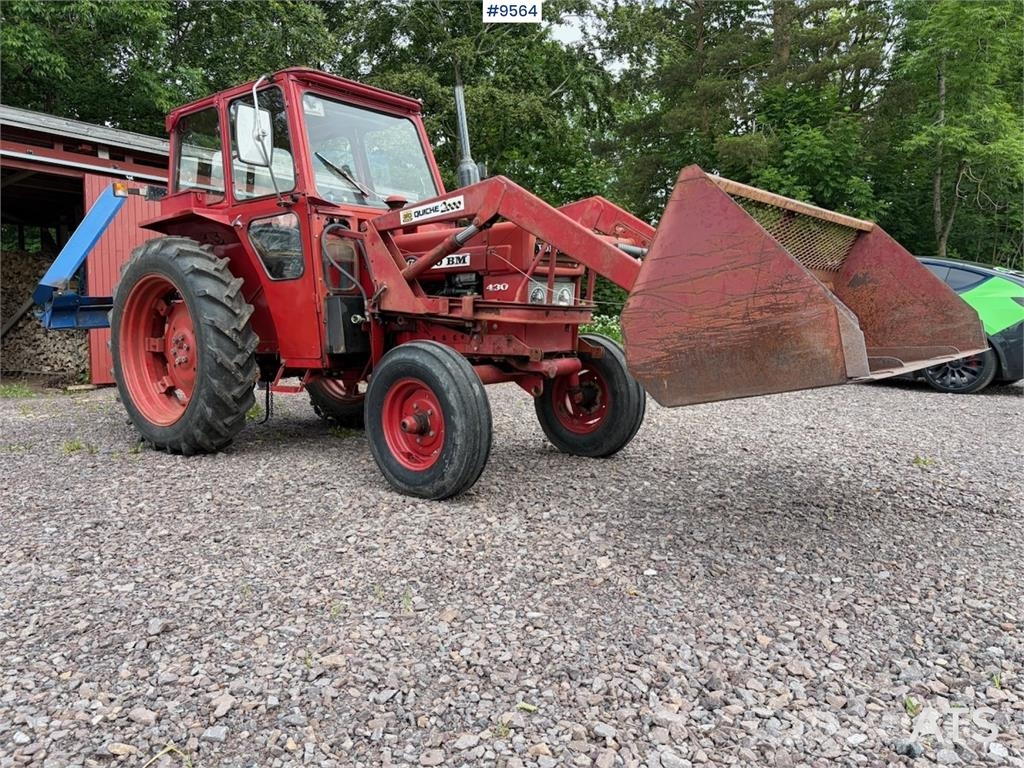Volvo BM 430 الجرارات