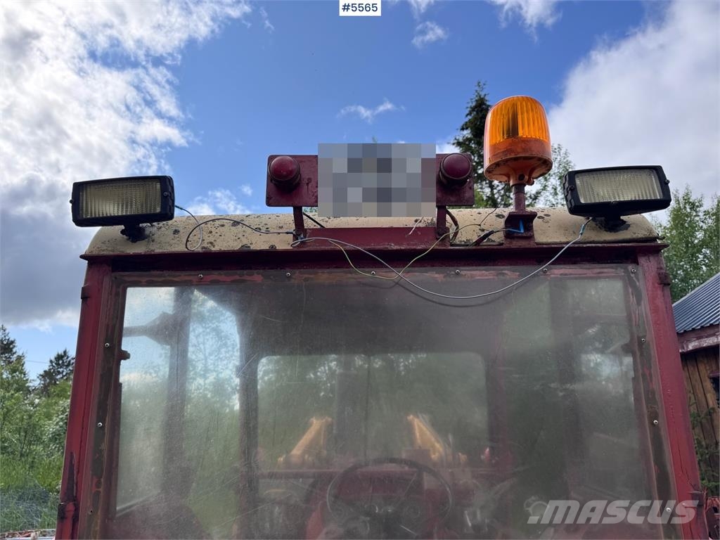 Volvo BM 600 الجرارات