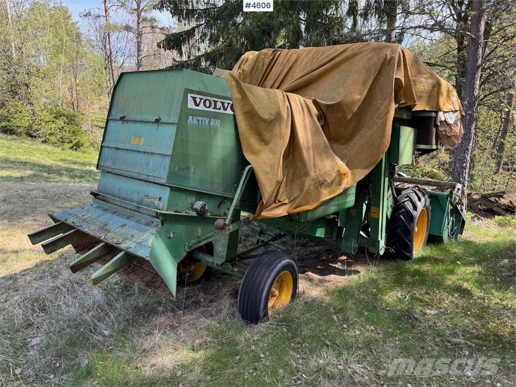 Volvo BM Aktiv 800 Зерноуборочные комбайны