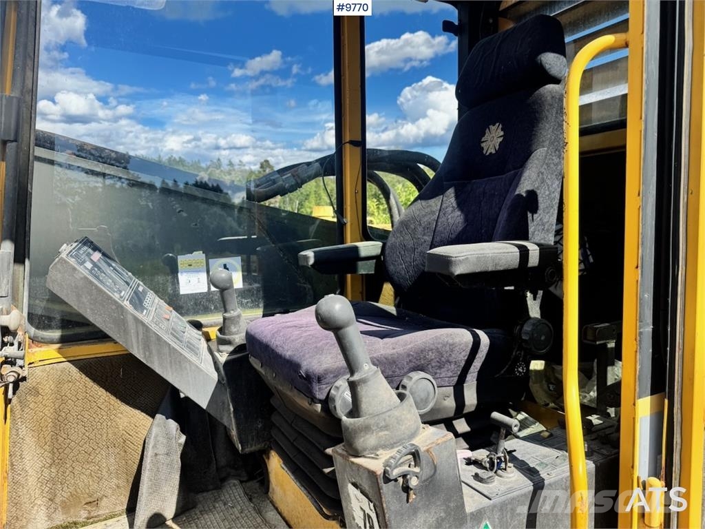 Volvo EC650 حفارات زحافة