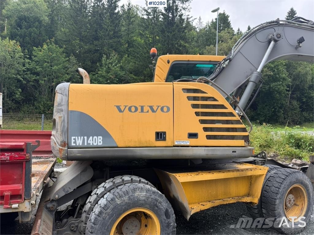 Volvo EV140B Excavadoras sobre orugas