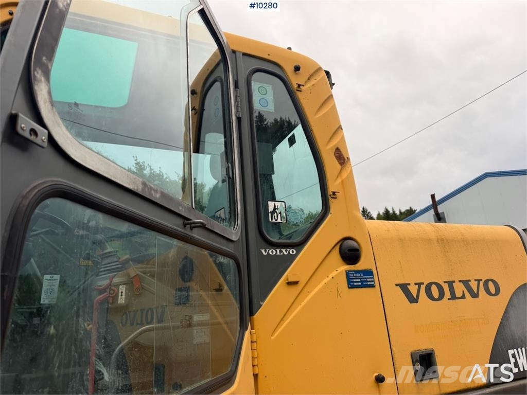 Volvo EV140B Excavadoras sobre orugas
