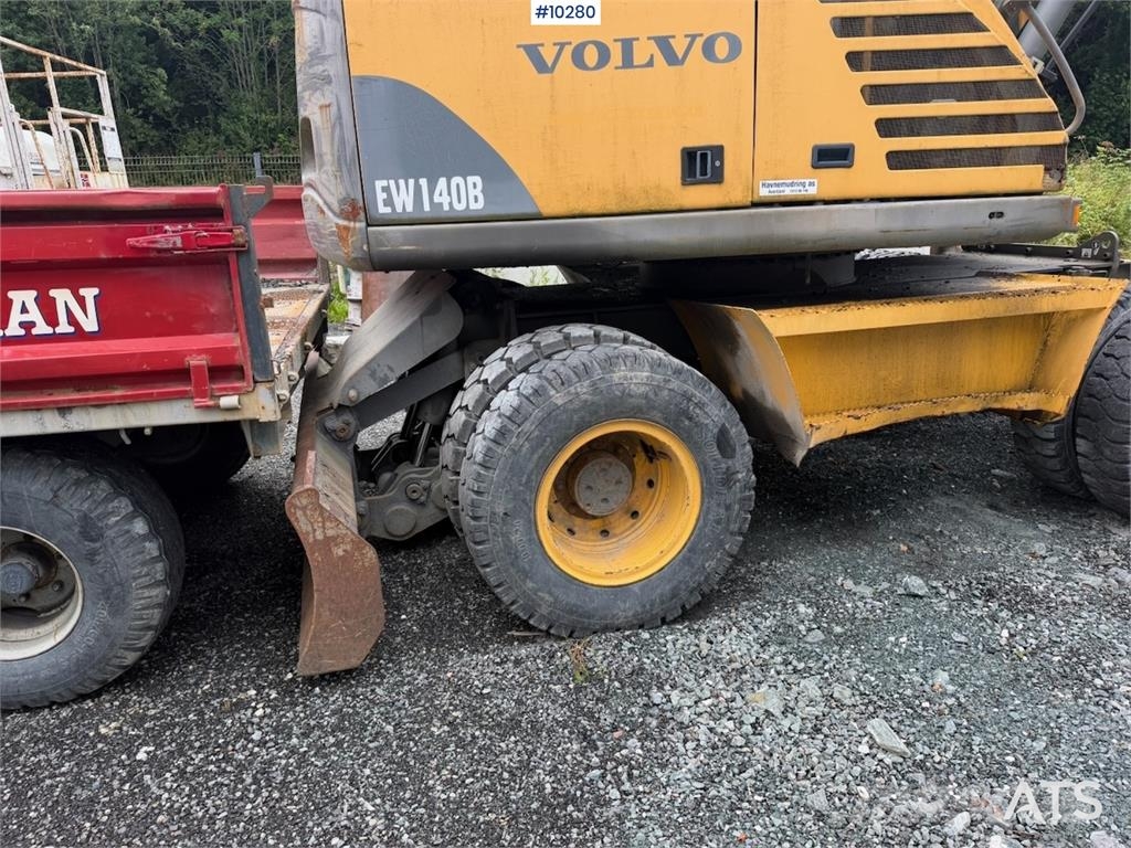 Volvo EV140B Excavadoras sobre orugas