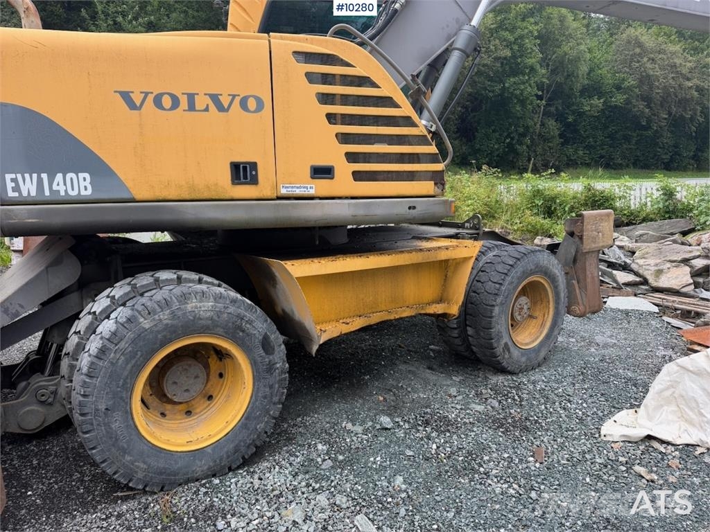 Volvo EV140B Excavadoras sobre orugas