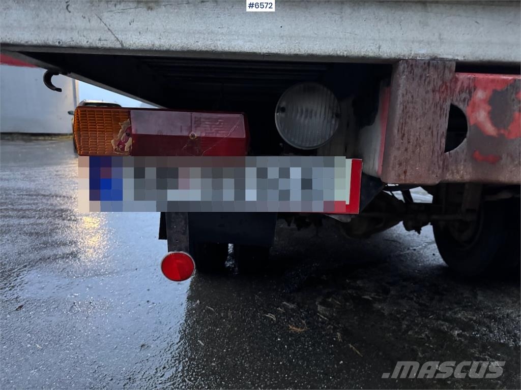 Volvo F408 Turbo 6 4x2 m/kran شاحنات أخرى