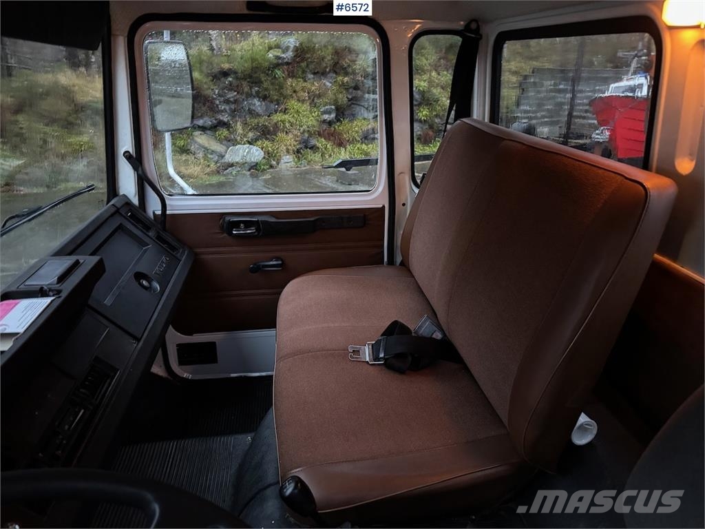 Volvo F408 Turbo 6 4x2 m/kran شاحنات أخرى