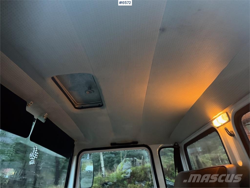 Volvo F408 Turbo 6 4x2 m/kran شاحنات أخرى