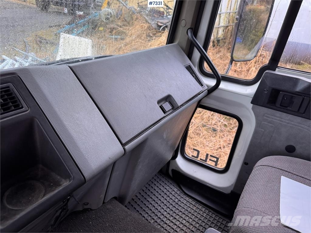 Volvo FLC Intercooler m/kran Otros camiones
