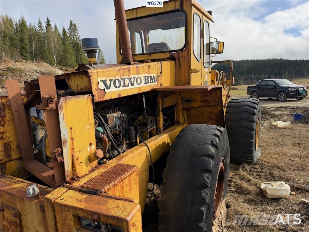 Volvo LM 1240 لوادر بعجل