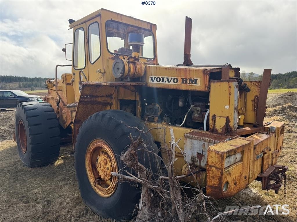 Volvo LM 1240 لوادر بعجل
