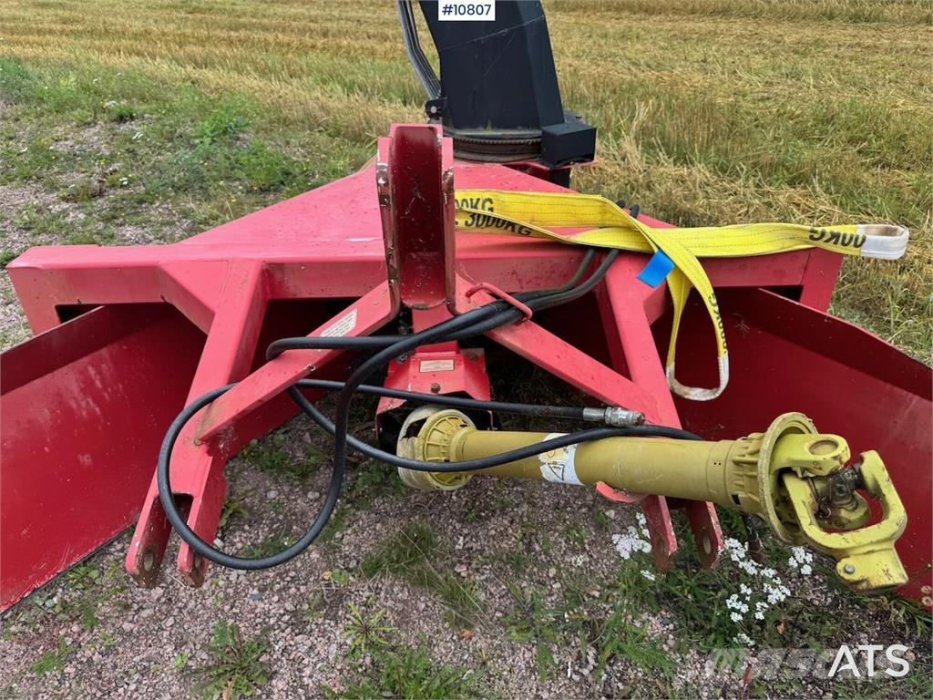 Westbjörn Hydromann V-2350 スノーブレードとプラウ