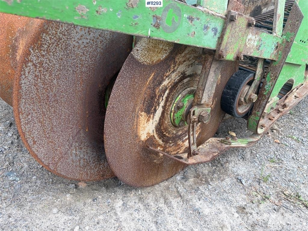 Wuhlmaus 1033P Other tillage machines and accessories