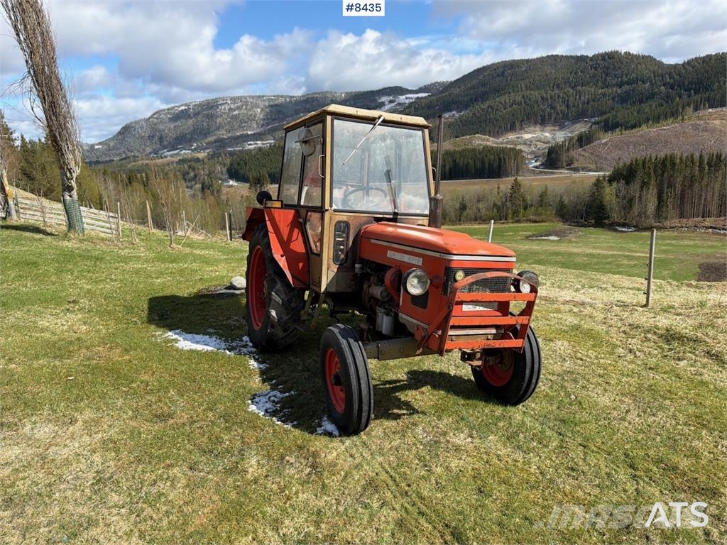 Zetor 4718 الجرارات