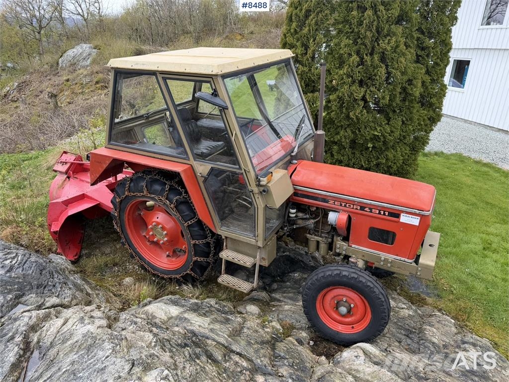 Zetor 4911 Tractors
