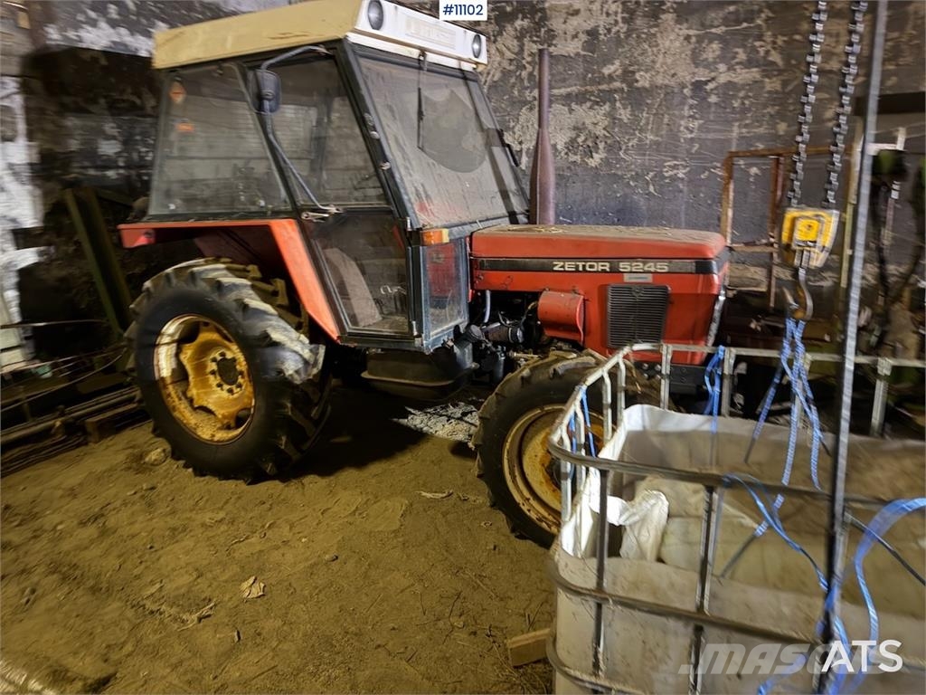 Zetor 5245 Traktoriai