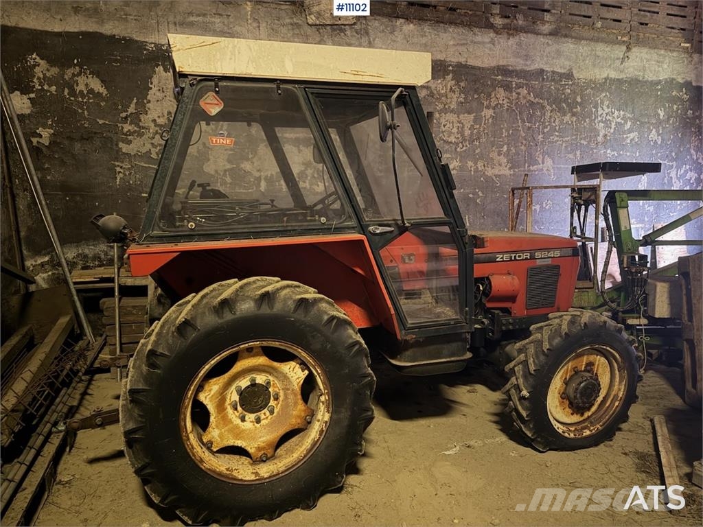 Zetor 5245 Traktoriai