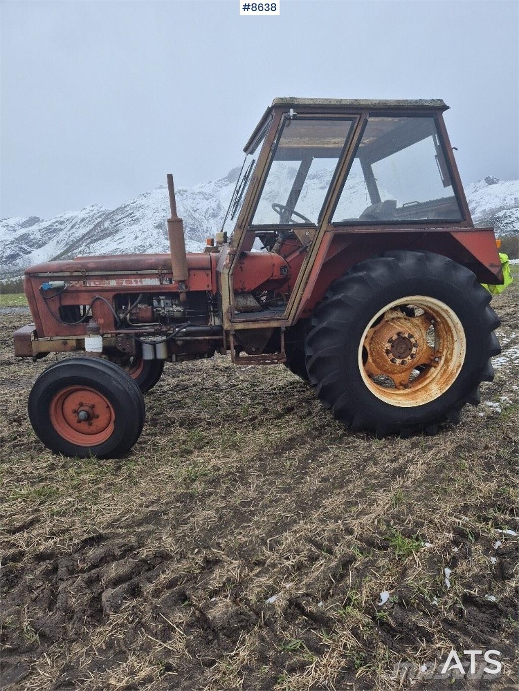 Zetor 5911 Traktory