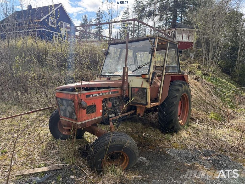 Zetor 6911 الجرارات