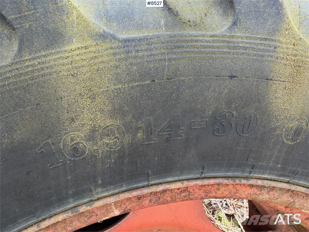 Zetor 6911 الجرارات