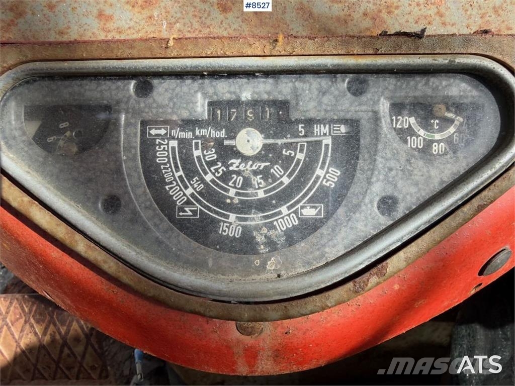Zetor 6911 الجرارات