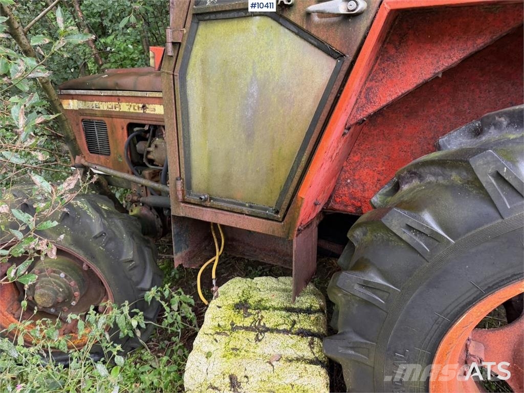 Zetor 7045 Traktory
