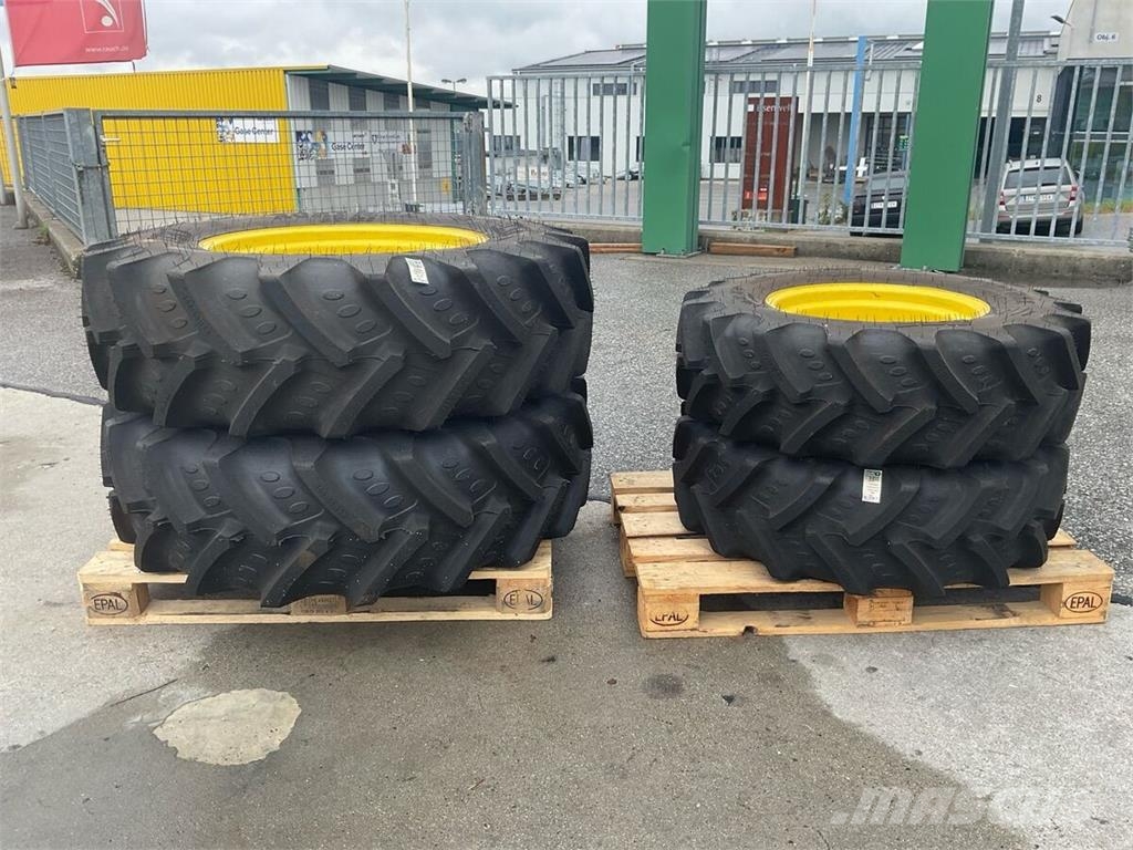  380/85 R28 u. 320/85 R20 Gume, točkovi i felne