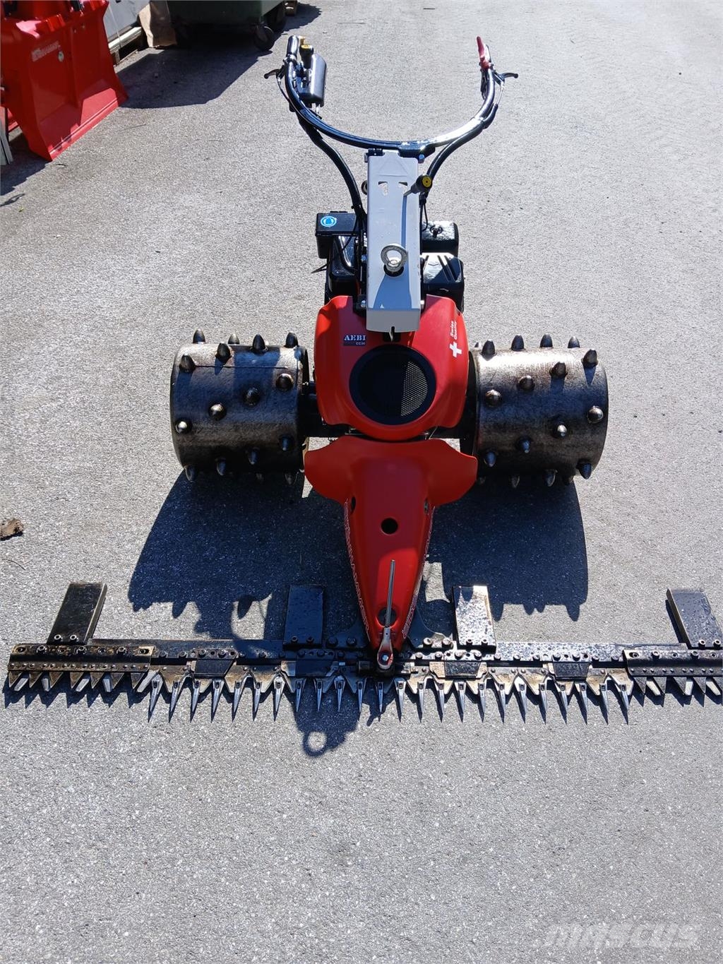 Aebi CC 36 ركوب الحشائش