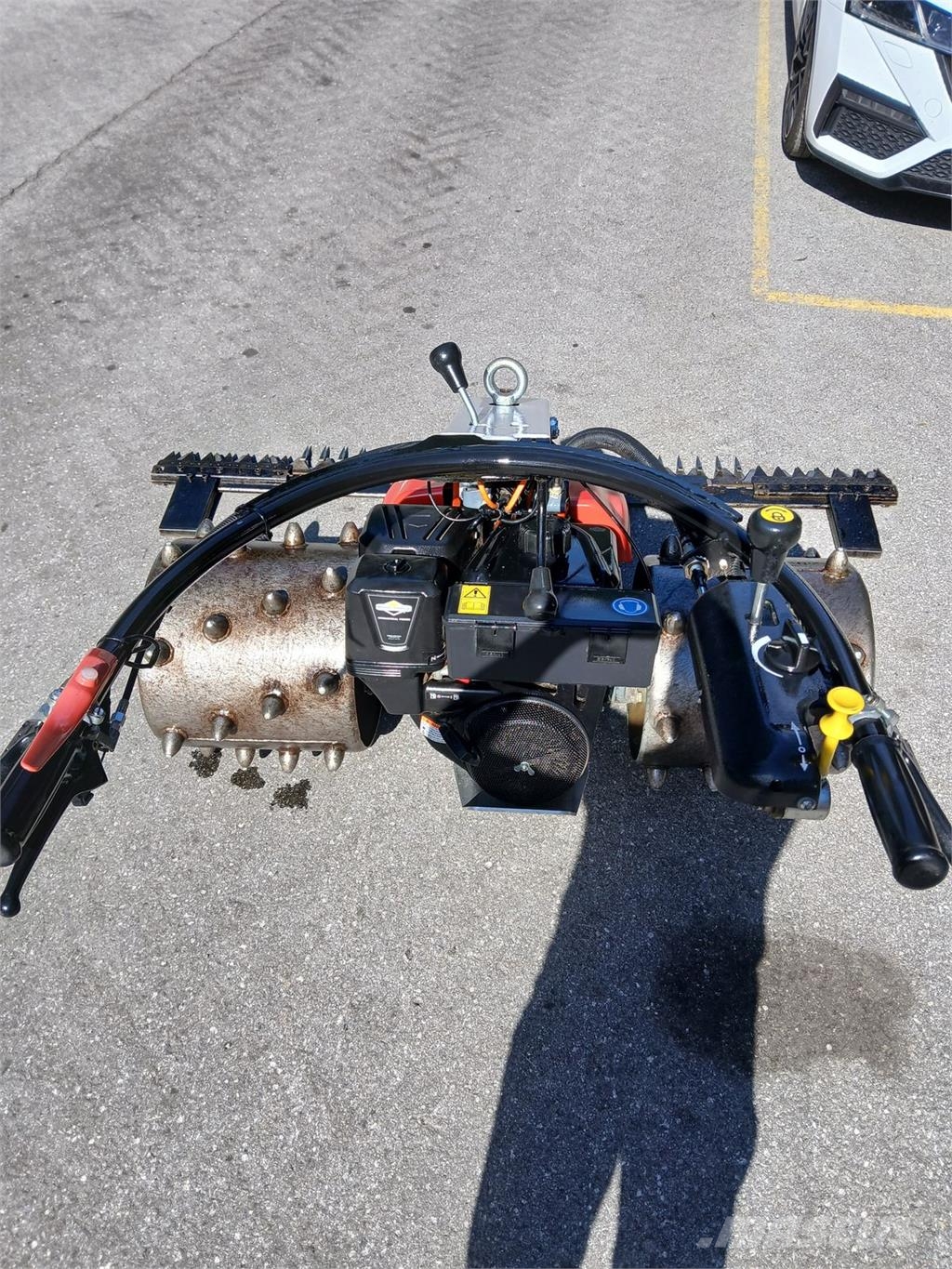 Aebi CC 36 ركوب الحشائش